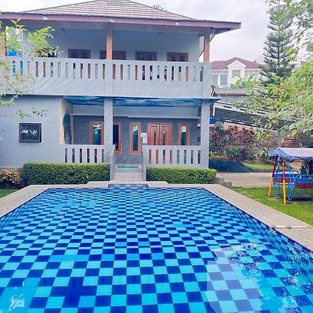 Villa Mutiara Citra Puncak Bu Eva Sampal Экстерьер фото